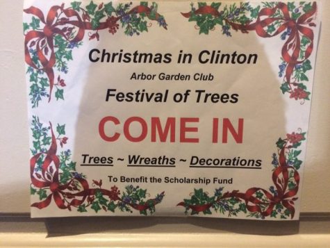 Clinton Celebrates the Holidays