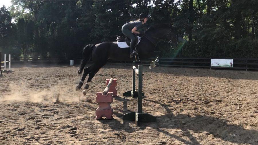 Abby+Gordon+Horseback+Riding
