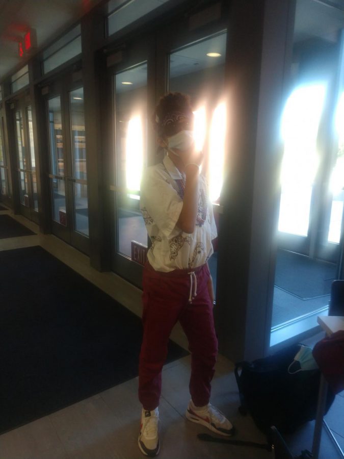 A student dressed as a tacky tourist at lunch!